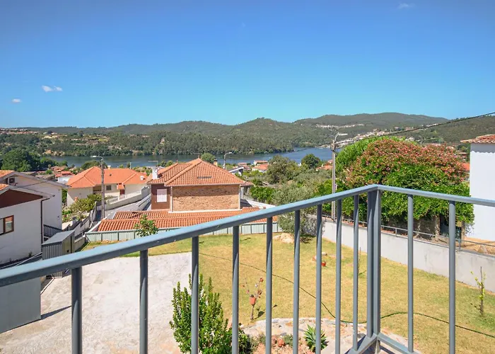 بيت للعطل Douro View By Interhome Melres